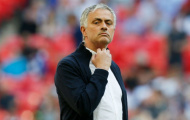 Giữa lúc 'nước sôi lửa bỏng', sao M.U yêu cầu Mourinho buông tha cho mình