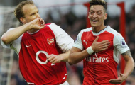 Đôi khi điều Ozil cần là một cú đá của ai đó vào người