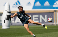 'Truyền nhân' Ronaldo đọ tài volley với Bale trên sân tập