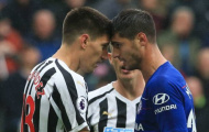 Cay cú Sarri, Morata phản ứng khiếm nhã với đồng đội