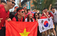 CĐV Việt Nam - Hàn Quốc thân thiện trước đại chiến bán kết ASIAD 2018