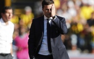 Pochettino che mặt xấu hổ sau thất bại lịch sử của Tottenham 