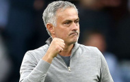 CĐV M.U choáng ngợp vì hành động 'bất ngờ' của Mourinho sau trận Burnley