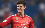 Chưa dứt hận, Courtois lôi cả... sân nhà Real ra 'đá xoáy' Chelsea