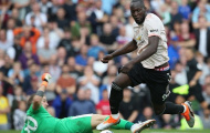 Lukaku rực sáng, CĐV phát hiện ra 'bùa hộ mệnh' khiến tất cả bật ngửa