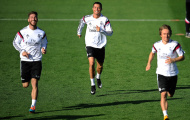 Ramos đá đểu Ronaldo hay là nhờ 'PR'
