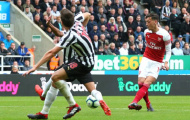 Đập tan chỉ trích, Ozil bừng sáng trong trận thứ 200 cho Arsenal