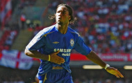 'Cậu ta lẩm bẩm, vã mồ hôi và sợ chết khiếp mỗi khi đối đầu Drogba'