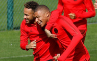 Đối đầu Liverpool, 2 tiền đạo sáng giá nhất trời Âu phản ứng thế này đây