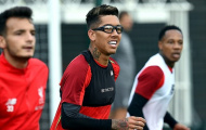 'Độc nhãn' Firmino khoe dụng cụ lạ trên sân tập Liverpool