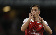Cựu danh thủ Chelsea chỉ trích Ozil lười biếng, khiến Arsenal lụn bại