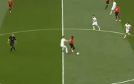 'Pogba đang làm cái quái gì vậy?'