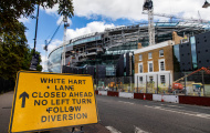 Rượu chè, cần sa đang hủy hoại Tottenham thế nào?