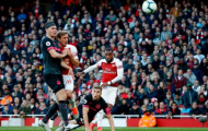 Lacazette tạo siêu phẩm, Arsenal tiếp tục giữ mạch 4 trận toàn thắng