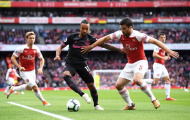 Arsenal chỉ còn đúng 2 trung vệ sau trận Everton