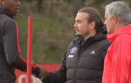 Sốc! Trên sân tập, Pogba chào tất cả, nhưng trừng mắt, mắng nhiếc Mourinho