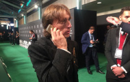 Vì sao thu nhập khủng, Modric vẫn dùng điện thoại 'cùi'?