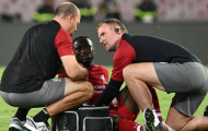 Liverpool đón tin dữ, Naby Keita gục xuống sân sau 15 phút