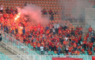VFF bị AFC phạt vì để CĐV đốt pháo sáng ở ASIAD 2018