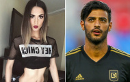 Gạ tình siêu mẫu chuyển giới, cựu sao Arsenal có phen muối mặt