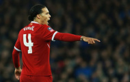Mọi người đang nhầm tưởng Van Dijk là trung vệ xuất sắc nhất Liverpool