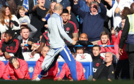 'Một sự ô nhục, tôi sẽ sa thải anh ta nếu là Maurizio Sarri'