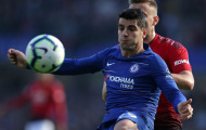Willian và Hazard bị tố không muốn chuyền cho Morata
