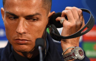 Họp báo trước trận Man Utd, Ronaldo trình làng chiếc đồng hồ hơn 50 tỷ