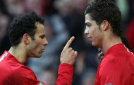 'Ronaldo bước đến trước mặt Keane, Scholes, Giggs, Nistelrooy và nói 4 từ'