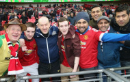 Man Utd lọt vào nhóm những đội bóng hút máu fan 'ghê' nhất NHA
