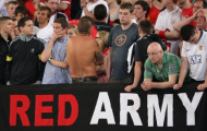 Fan Liverpool giễu cợt NHM Man Utd sau thất bại đáng xấu hổ