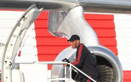 Lên máy bay đấu Bournemouth, Martial có phản ứng khác lạ