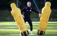 Tiết lộ! Cầu thủ này đã cố gắng lao vào đám cháy trực thăng Leicester