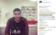 Ơn trời! Fellaini đã cắt mái tóc xù
