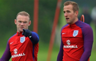 Southgate tiết lộ thái độ các cầu thủ trên tuyển Anh dành cho Rooney