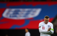Giã từ ĐTQG, Rooney làm điều đau lòng trong phòng thay đồ tuyển Anh