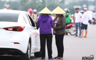 Việt Nam vs Malaysia: Vé chợ đen giá 'cắt cổ', dân tỉnh lẻ chào thua