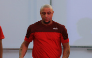 Huyền thoại Roberto Carlos so tài cùng Công Vinh trước trận Việt Nam gặp Malaysia