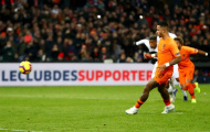Chấm điểm Hà Lan: Depay thăng hoa, nhưng vẫn sau hai người