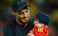 David Silva chia tay La Furia Roja trước sự chứng kiến của con trai