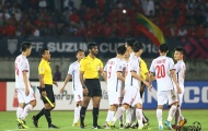 ĐT Việt Nam hòa Myanmar 0-0: HLV Park Hang-seo tiếc đứt ruột, học trò 'bao vây' trọng tài