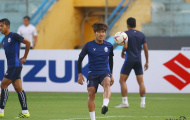 ĐT Campuchia tự tin đạp cỏ sân Hàng Đẫy dù vắng ngôi sao Keisuke Honda