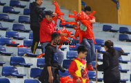 Không đốt pháo sáng, CĐV Việt Nam làm điều tuyệt vời trên khán đài