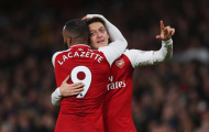 Vì sao Ozil và Lacazette bị loại khỏi đội hình Arsenal?