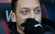 Đâu là lý do khiến Ozil ngồi dự bị tại Arsenal?