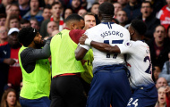 Derby Arsenal và Tottenham suýt 'vỡ' 2 lần trong hiệp một