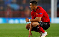 SỐC! Sanchez chạy nước rút thua cả Mata