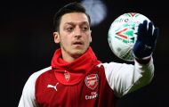 Ozil vướng scandal 'nghiện' game, Unai Emery lên tiếng bảo vệ học trò
