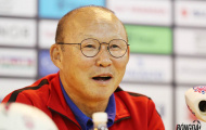 HLV Park Hang-seo tươi cười khi bị hỏi xoáy, đáp xoay