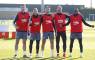 Bên cạnh Barca đáng sợ trên sân là một Barca vui vẻ trong các buổi tập